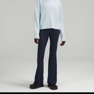 Lululemon Groove Super-High-Rise Flared Pant Nulu